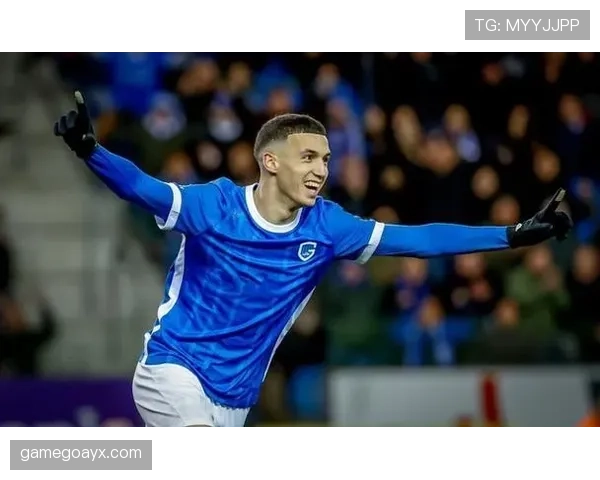 亨克战术革新显成效，球队竞争力跃升引期待