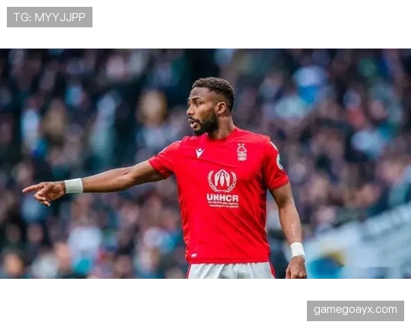 乔·沃勒尔加盟英超,新星防线实力稳步提升 乔·沃勒尔加盟英超,新星防线实力稳步提升