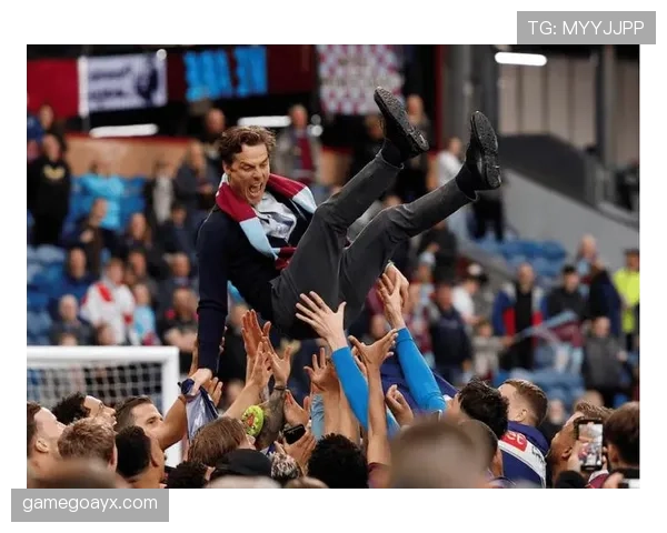 伯恩利状态回暖，强势展现英超竞争力