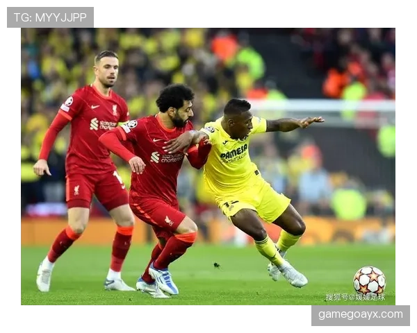 西汉姆联主场迎战利物浦,关键三分争夺战或将改写积分榜格局 西汉姆联主场迎战利物浦,关键三分争夺战或将改写积分榜格局