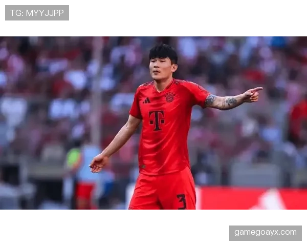 金玟哉:拜仁后防主力竞争关键解析